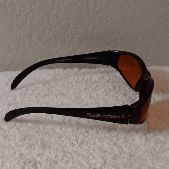 BluBlocker Sunglasses - Picture 2 of 4